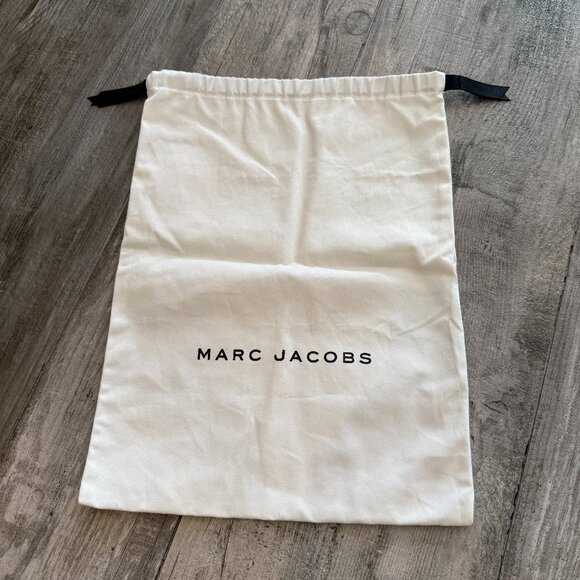 Marc Jacobs Drawstring Dust Bag 16'' x 12'' - Picture 1 of 2